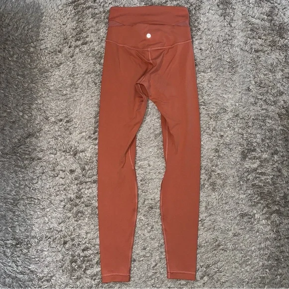 Lululemon Cross Leggings - Picture 3 of 13